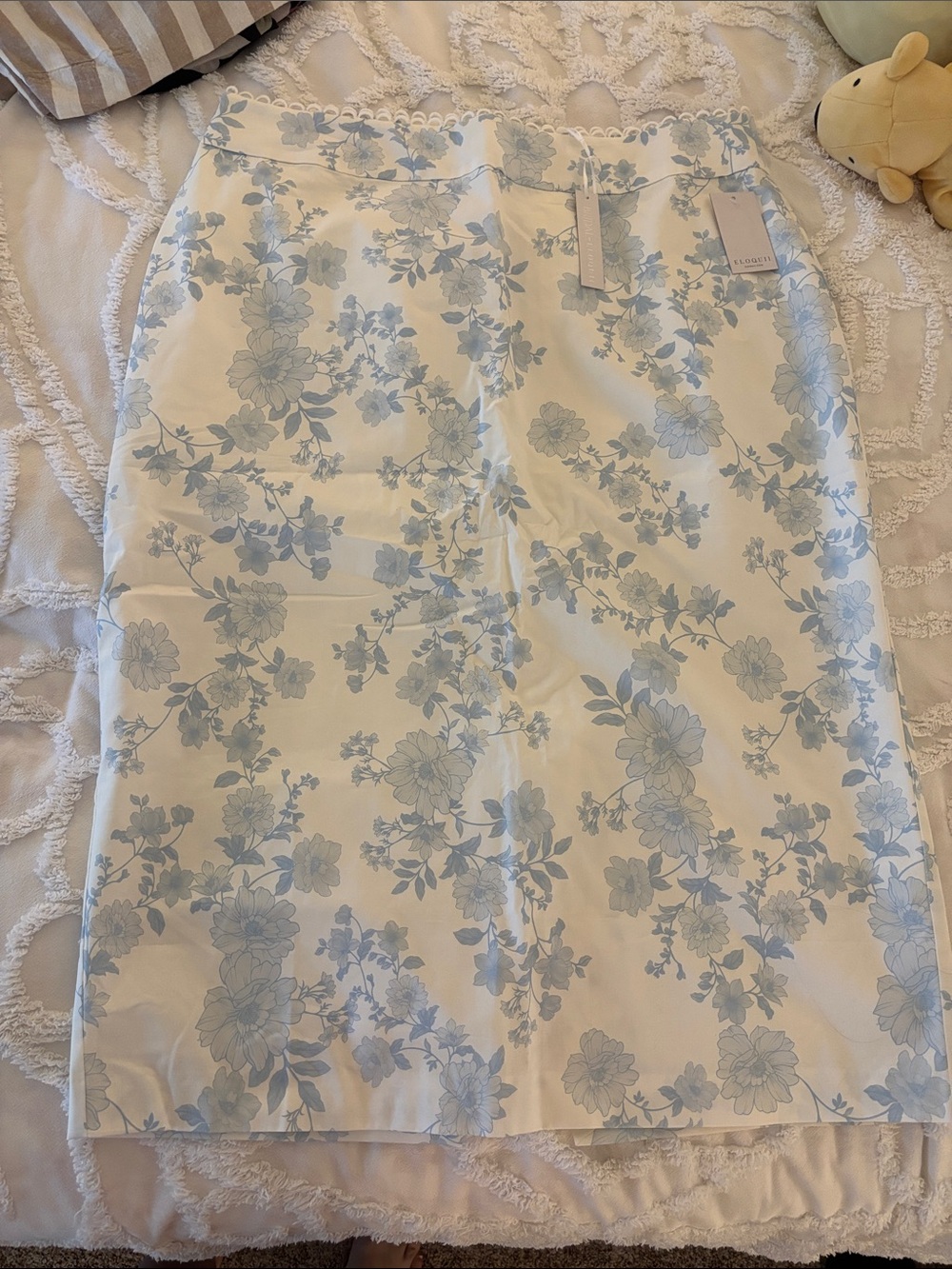 Floral Pencil Skirt in Light Blue and White